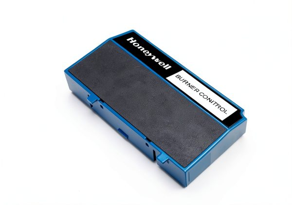 HONEYWELL S7820A1007 Remote Reset Module, 12VDC, 5 PIN Connector, 140 Degree-0